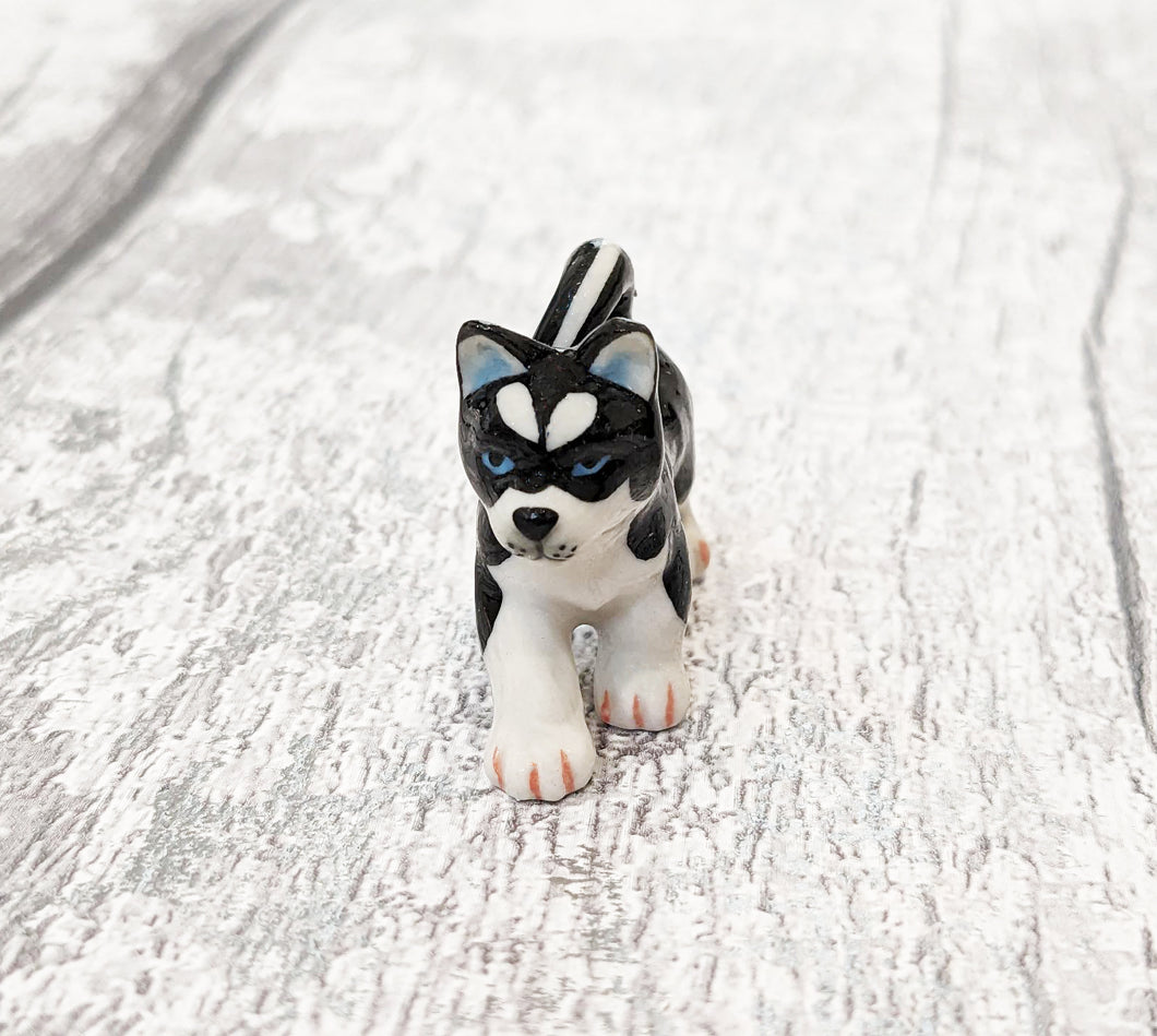 Husky Puppy Dog Minifig Mini Figurine