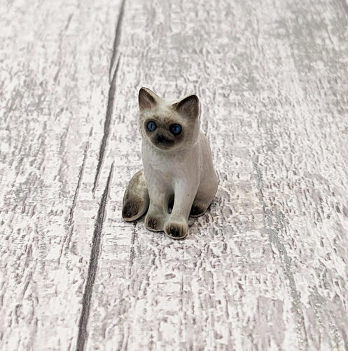 Grey Ragdoll Cat Kitten Minifig Mini Figurine