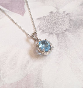 Solid Sterling Silver Genuine High Quality Topaz Classic Oval Pendant Necklace