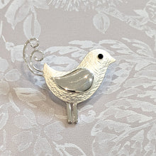 Load image into Gallery viewer, Silver Plated Bird Brooch