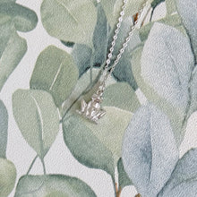 Load image into Gallery viewer, Solid 925 Sterling Silver Frog Pendant Necklace