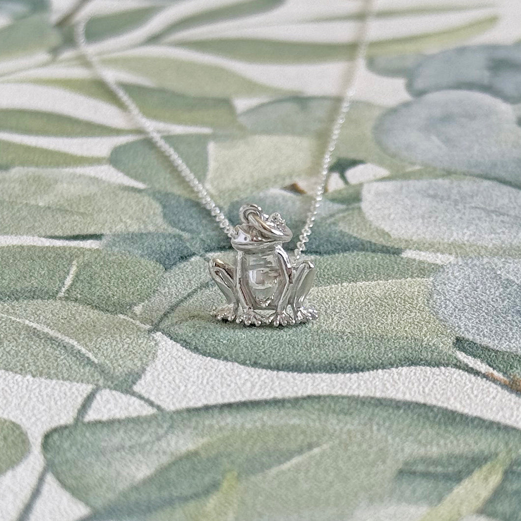 Solid 925 Sterling Silver Frog Pendant Necklace