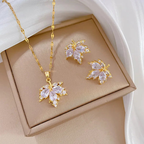 Crystal Canadian Maple Leaf Gold Pendant Jewellery Set