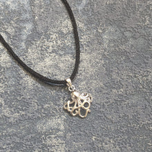 Load image into Gallery viewer, Solid 925 Sterling Silver Octopus Pendant Necklace