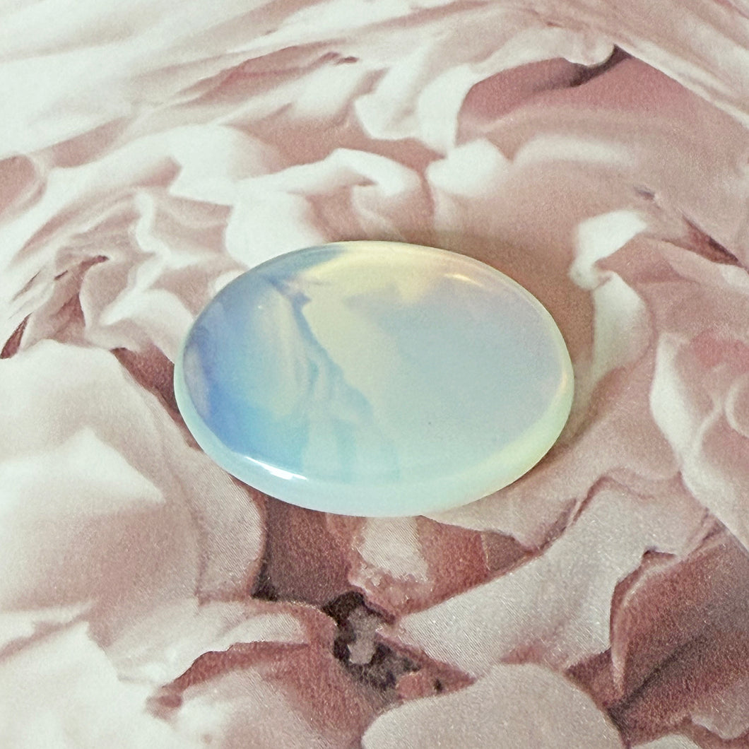Opal Palm Stone