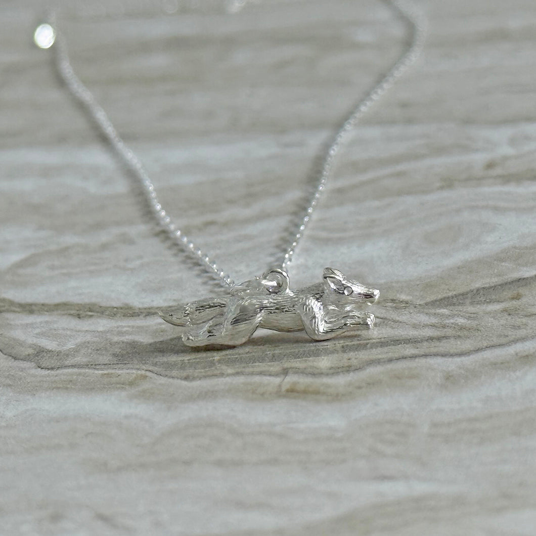 Solid 925 Sterling Silver Running Fox Pendant Necklace