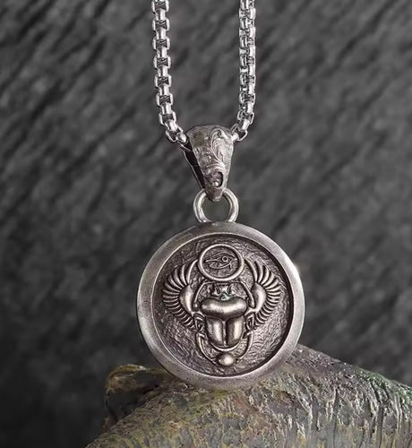 Ancient Egyptian Scarab Eye of Horus Mens Amulet Pendant Necklace