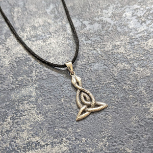Solid 925 Sterling Silver Snake Goddess Celtic Triquetra Pendant Necklace