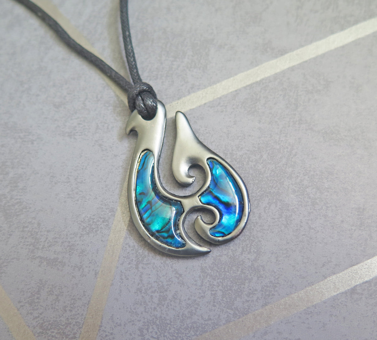 Lucky Paua Shell Maori Koru New Zealand Fern Pendant on rope chain ...