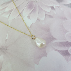 Sterling Silver Gold Plated Freshwater Pearl Pendant Necklace
