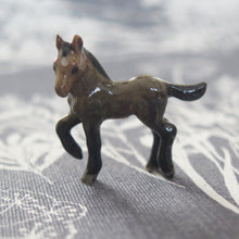 Load image into Gallery viewer, Tan Coloured Horse Minifig Mini Figurine