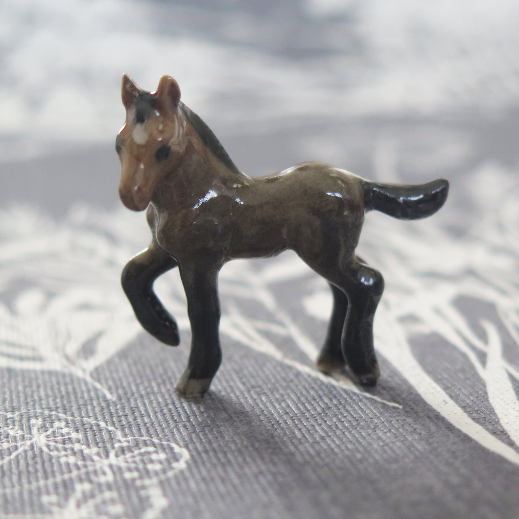 Tan Coloured Horse Minifig Mini Figurine