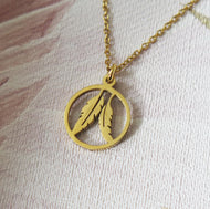 Double Spiritual Feather Charm Pendant Necklace